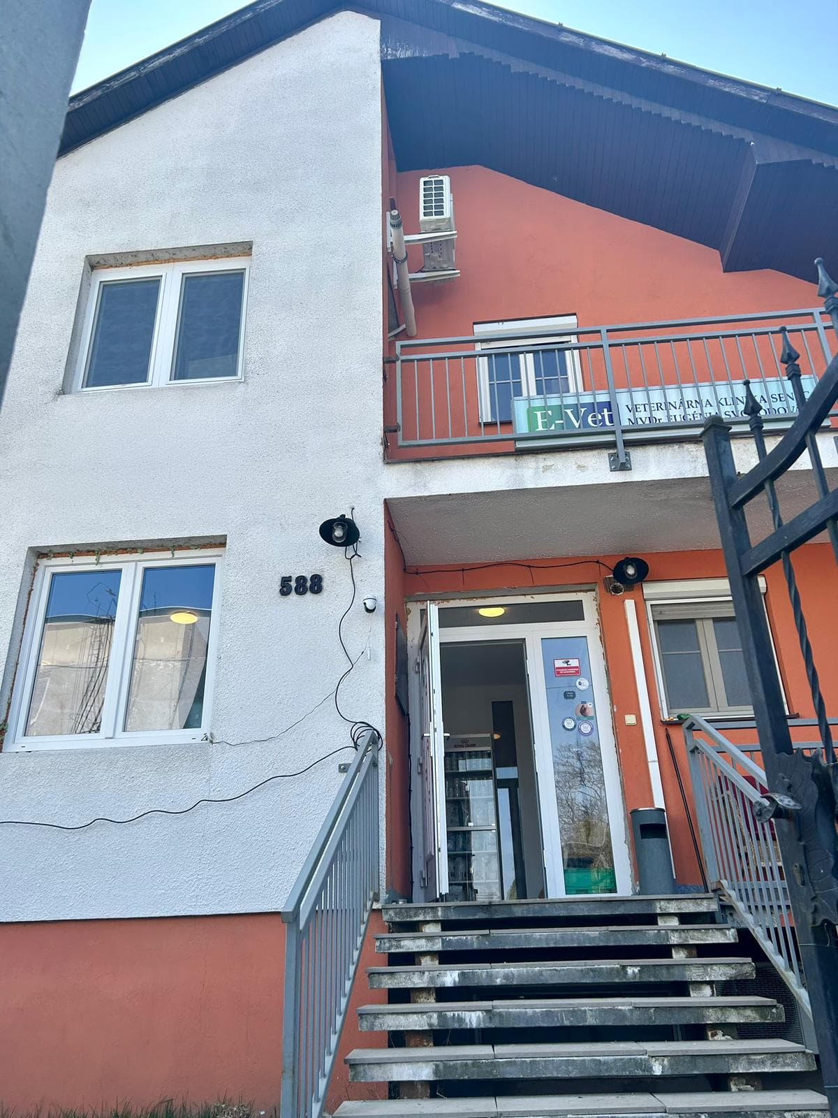 Naše vybavenie - obrázok 1